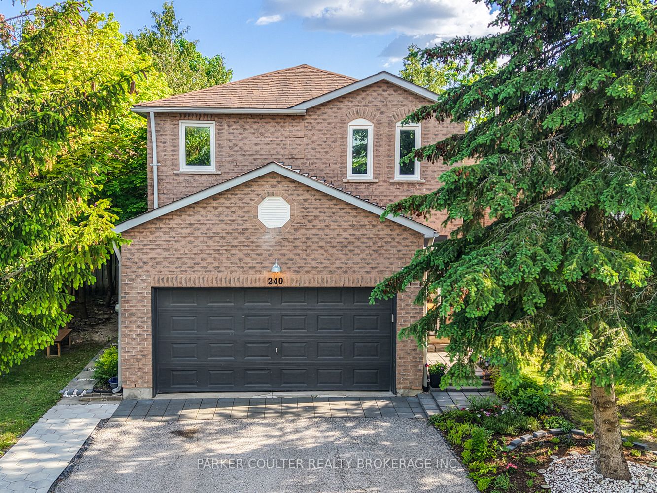 240 Hickling Trail Property Photo 1