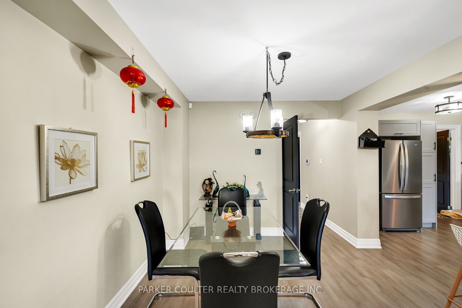 240 Hickling Trail Property Photo 17