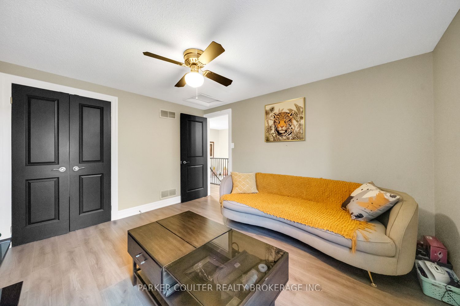 240 Hickling Trail Property Photo 23