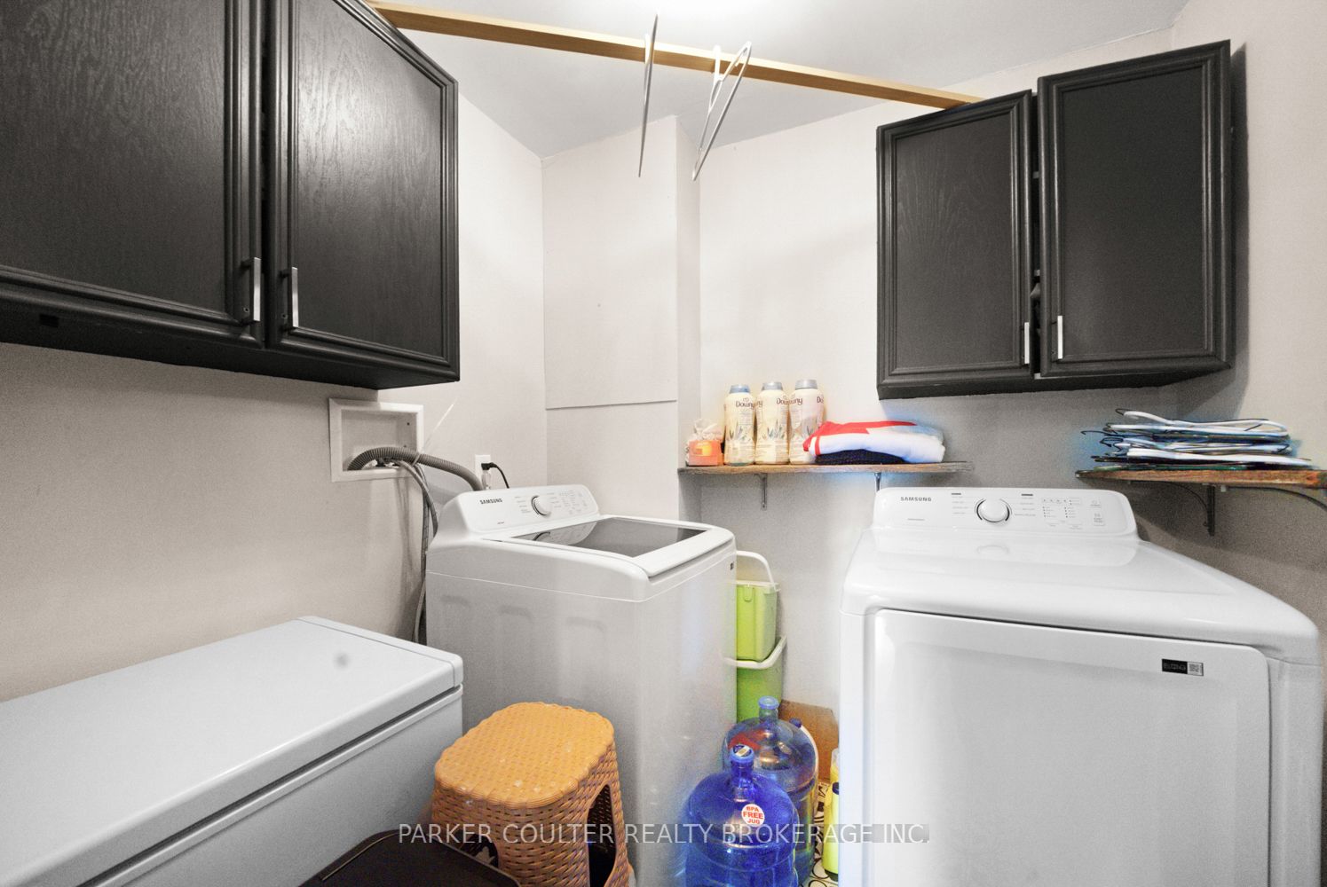 240 Hickling Trail Property Photo 44