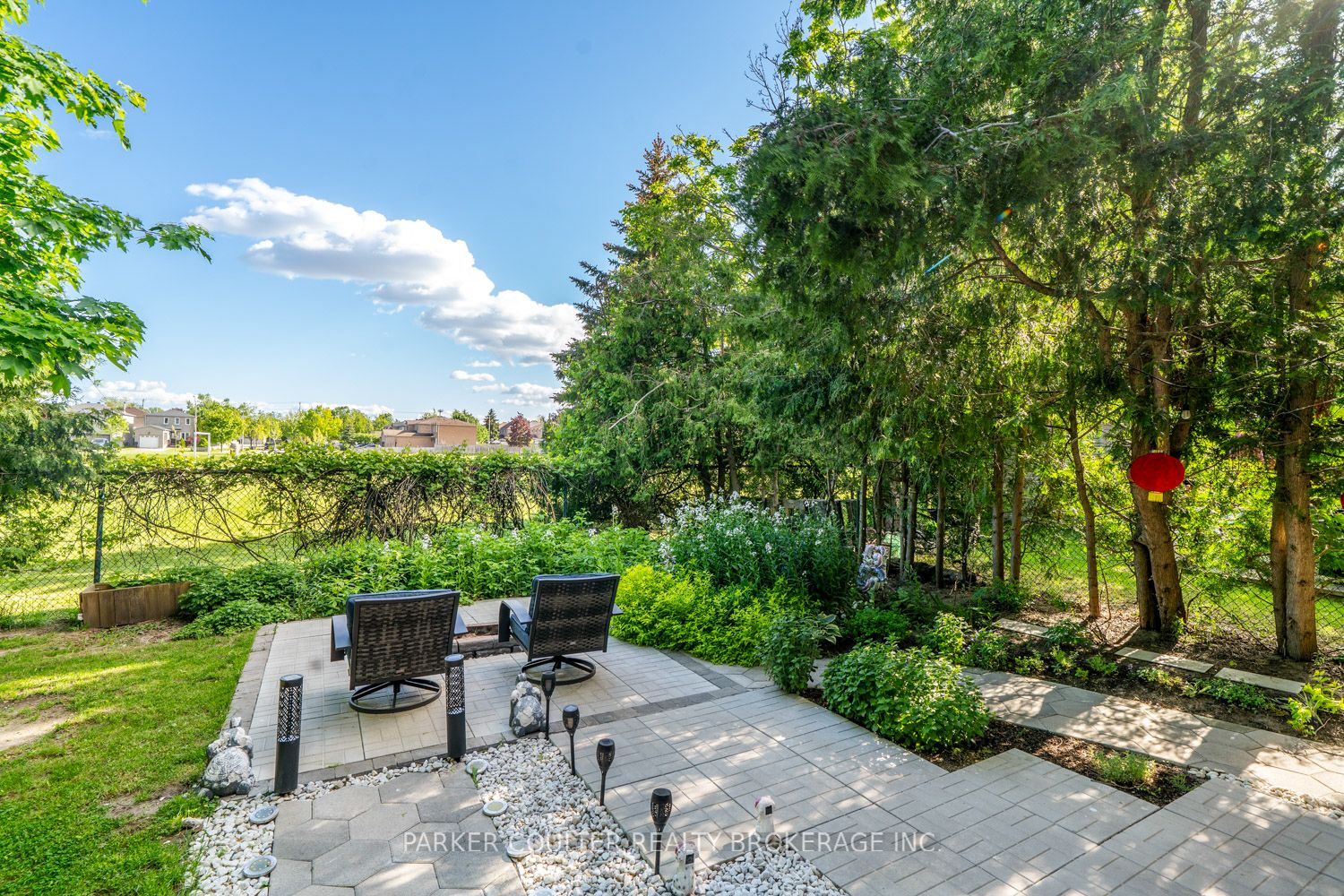 240 Hickling Trail Property Photo 45