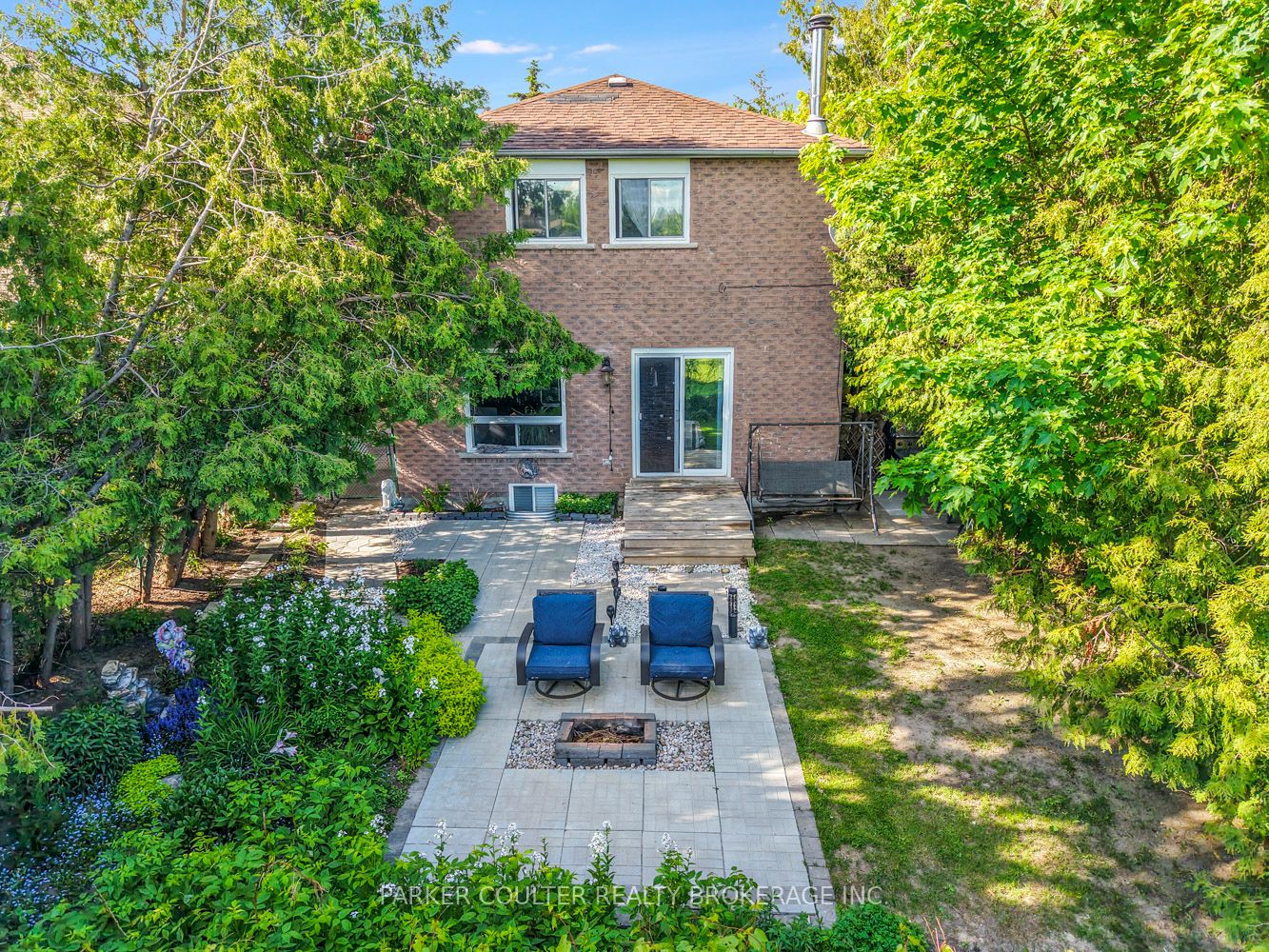 240 Hickling Trail Property Photo 47