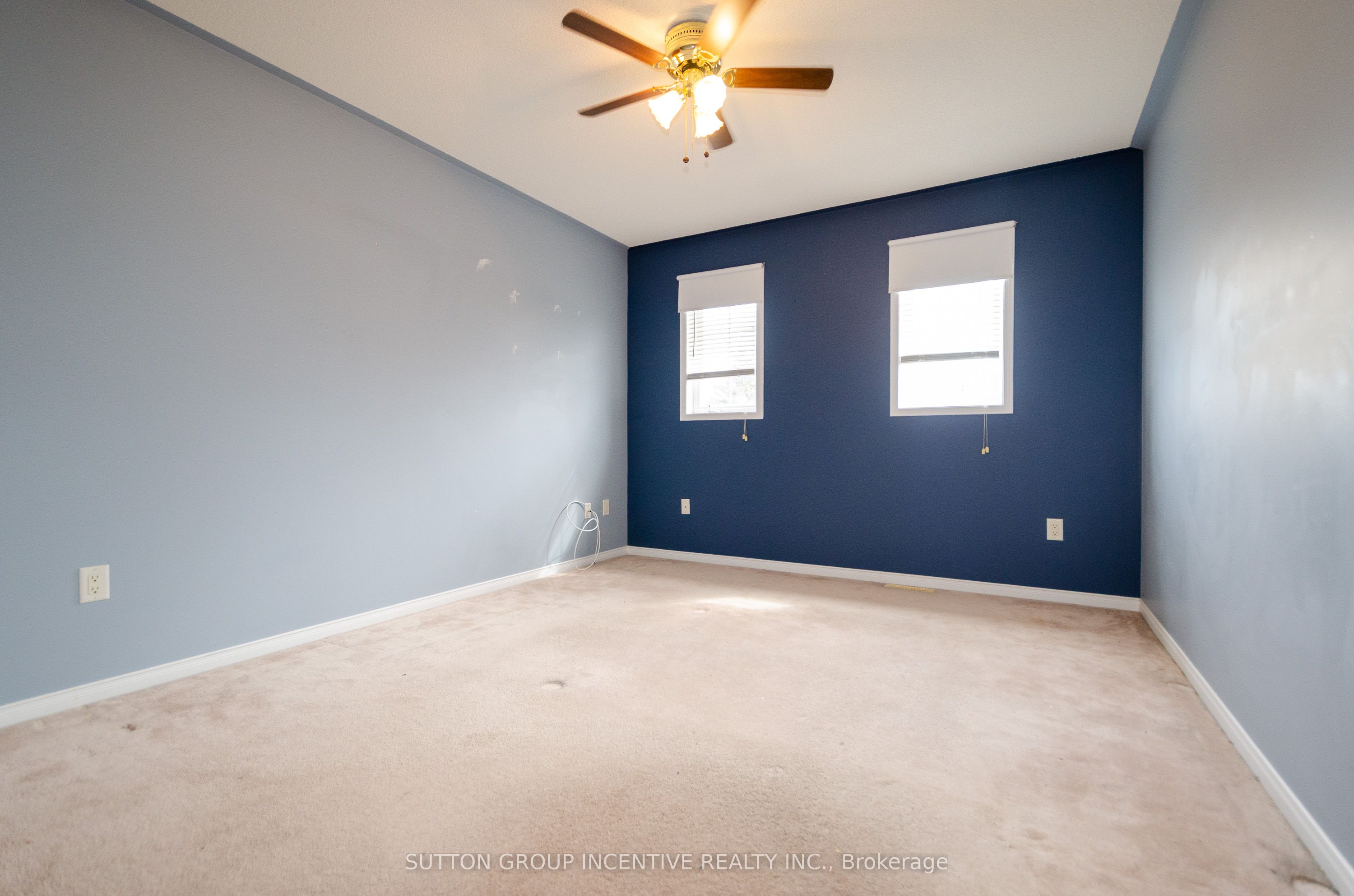 38 Harwood Drive Upper Property Photo 18