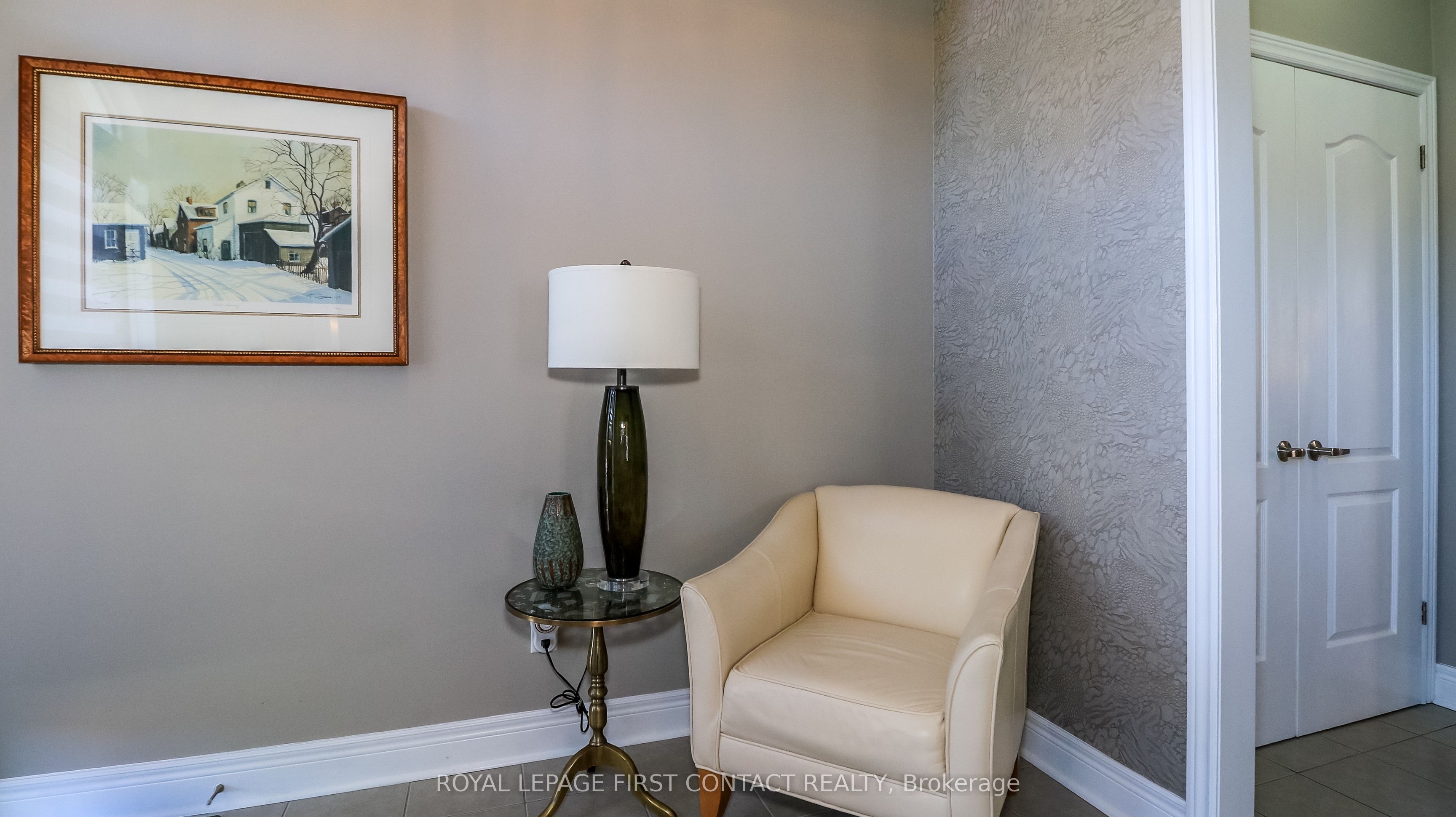 33 Tamarack Trail Property Photo 8