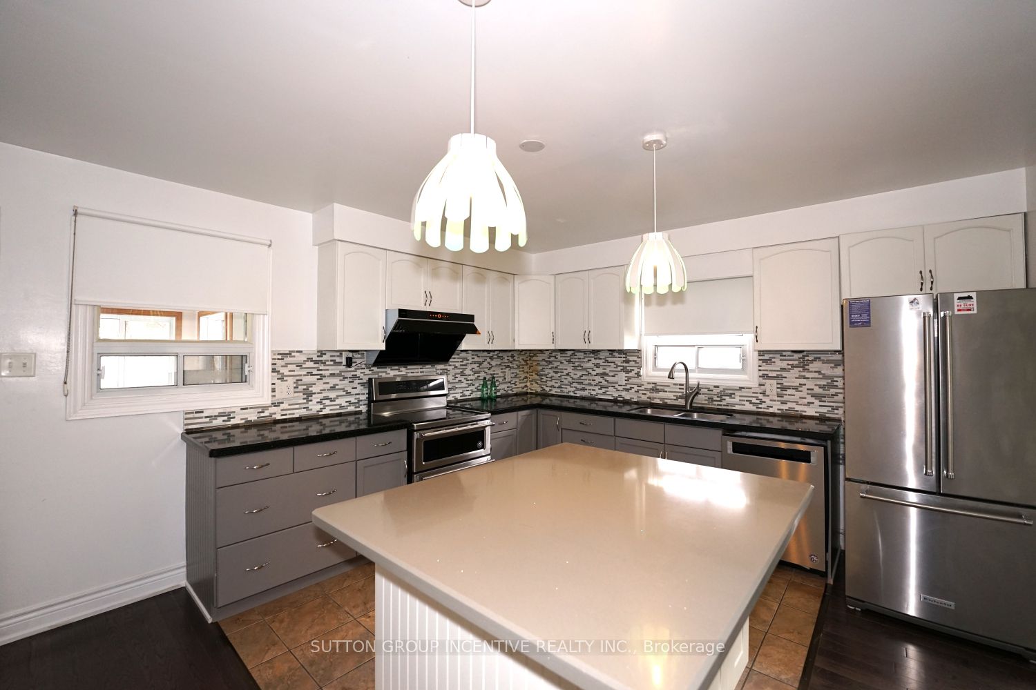 7 Huron Street Property Photo 13