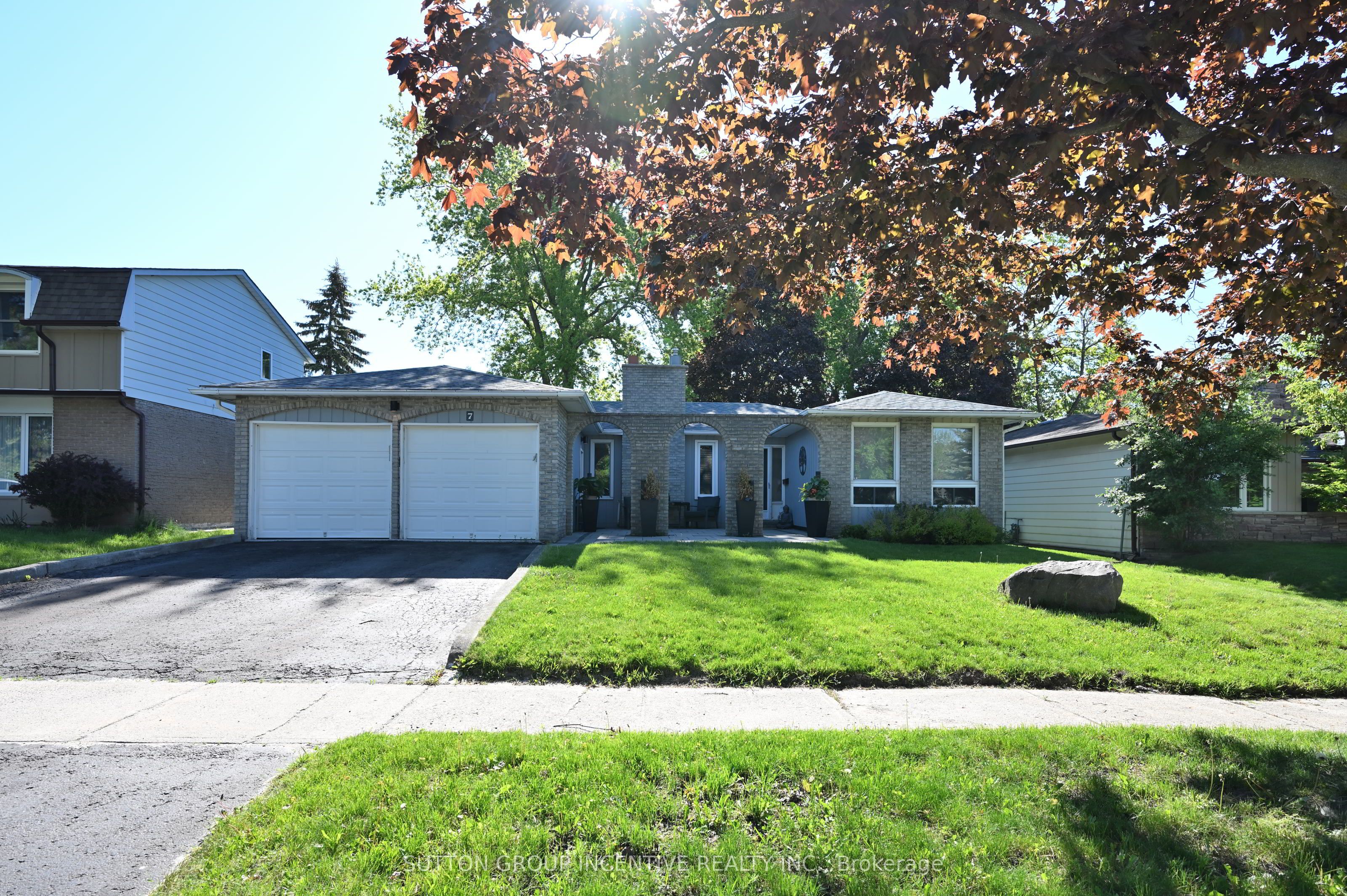 7 Huron Street Property Photo 26