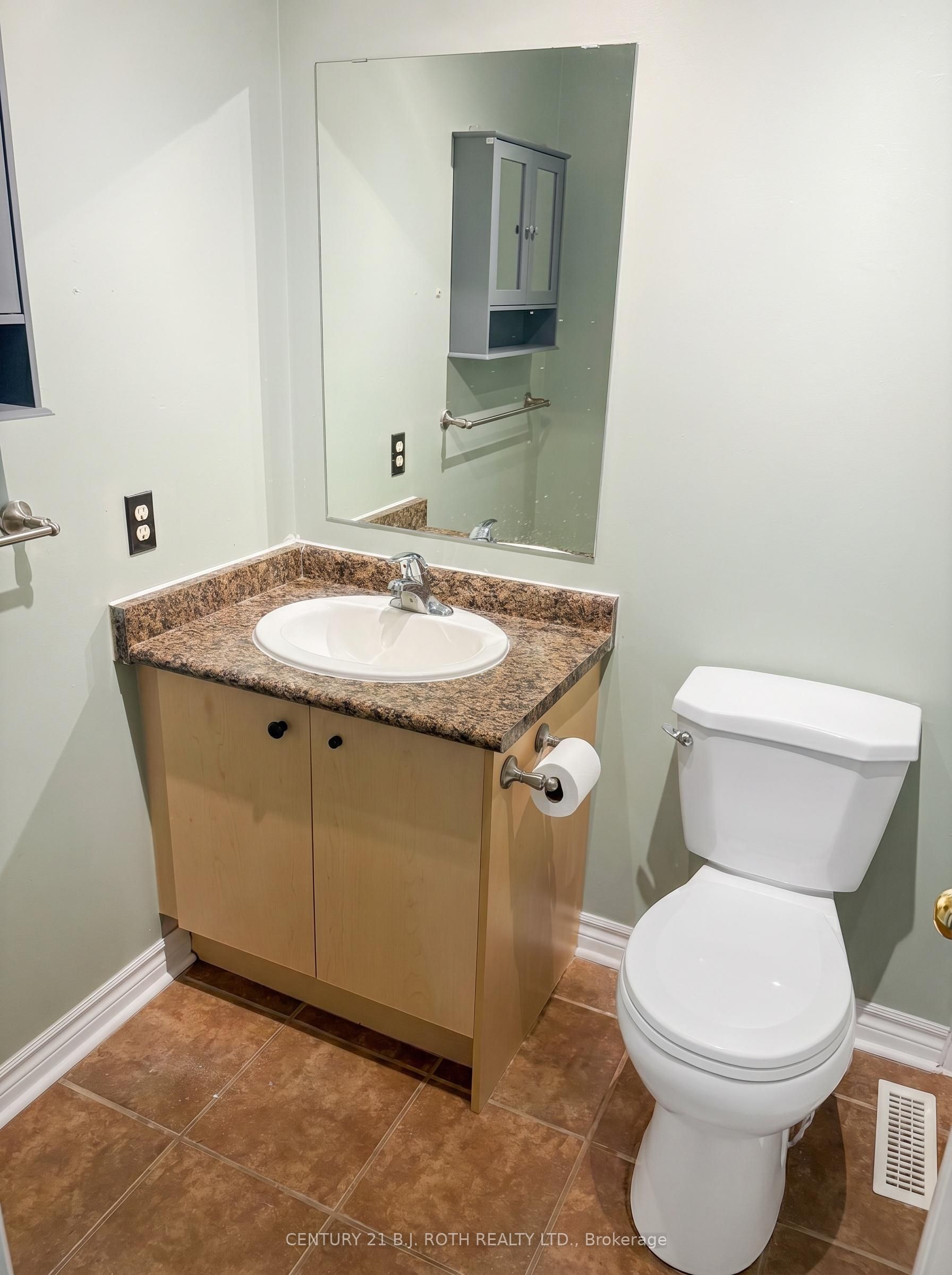 120 Stanley Street Property Photo 4