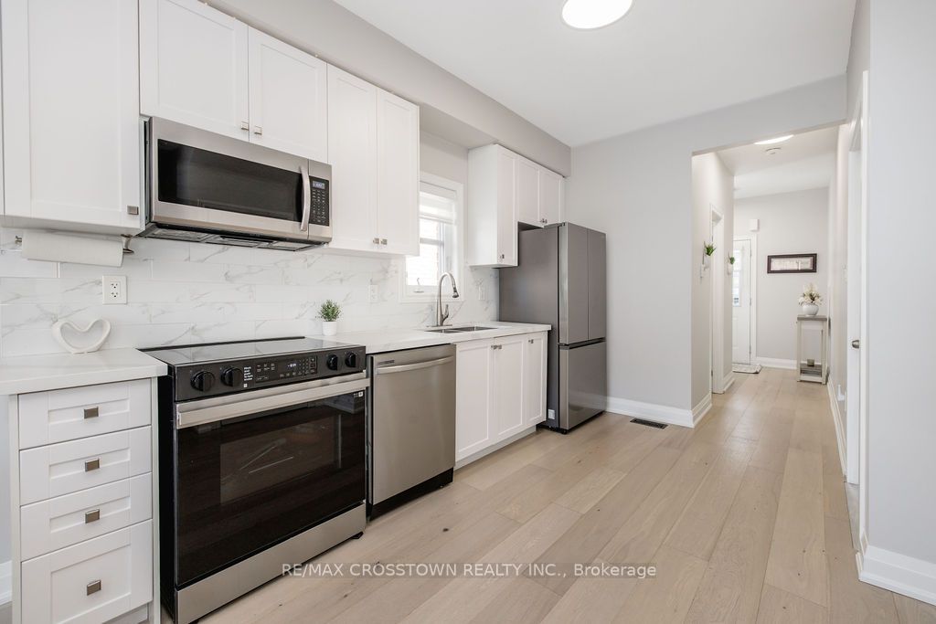 18 Deneb Street Property Photo 6
