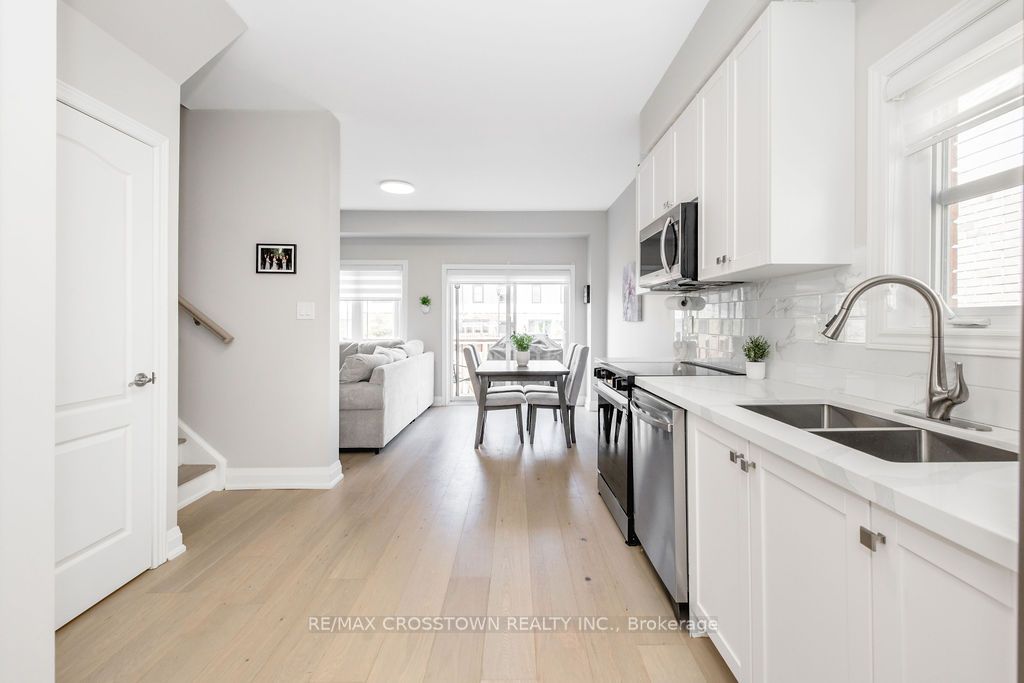 18 Deneb Street Property Photo 7