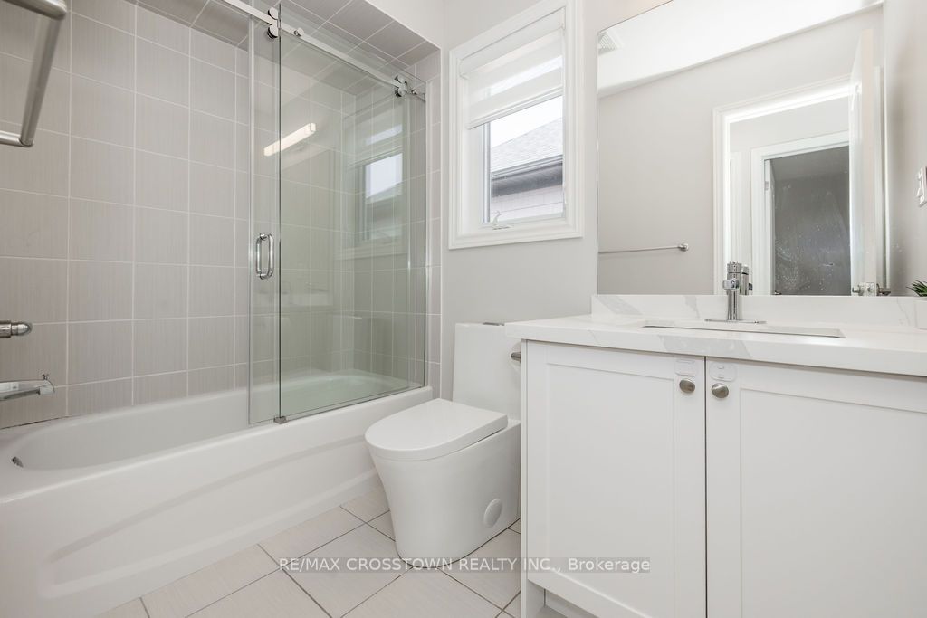 18 Deneb Street Property Photo 18