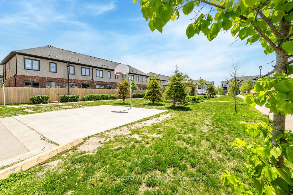 18 Deneb Street Property Photo 21