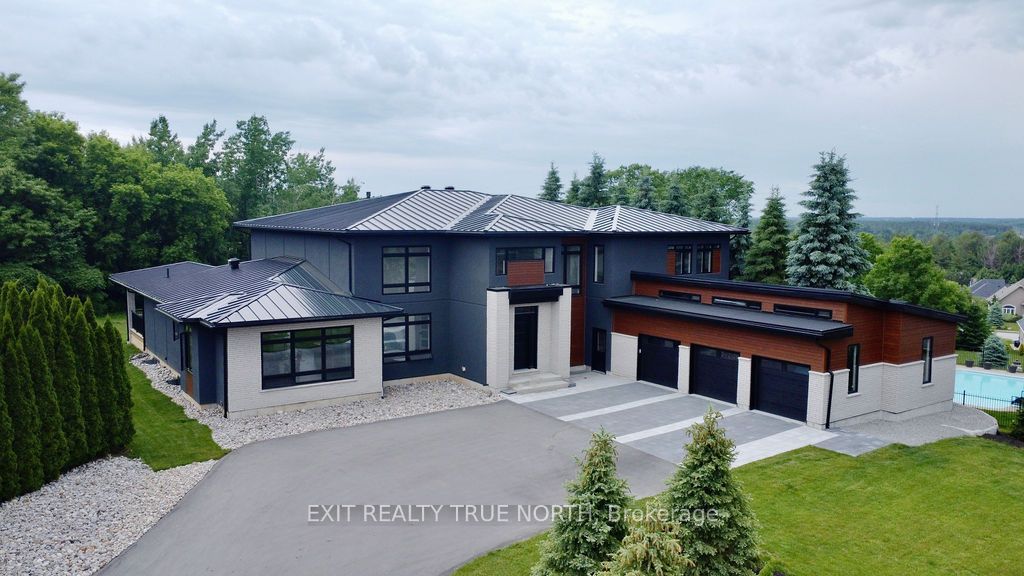 57 Glenhuron Drive Property Photo 2