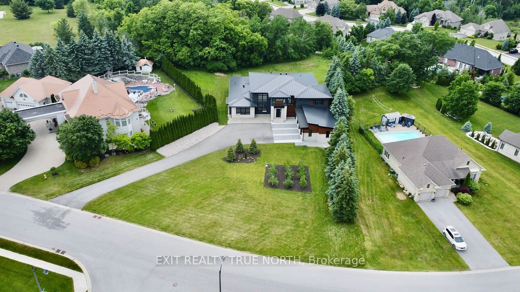 57 Glenhuron Drive Property Photo 48