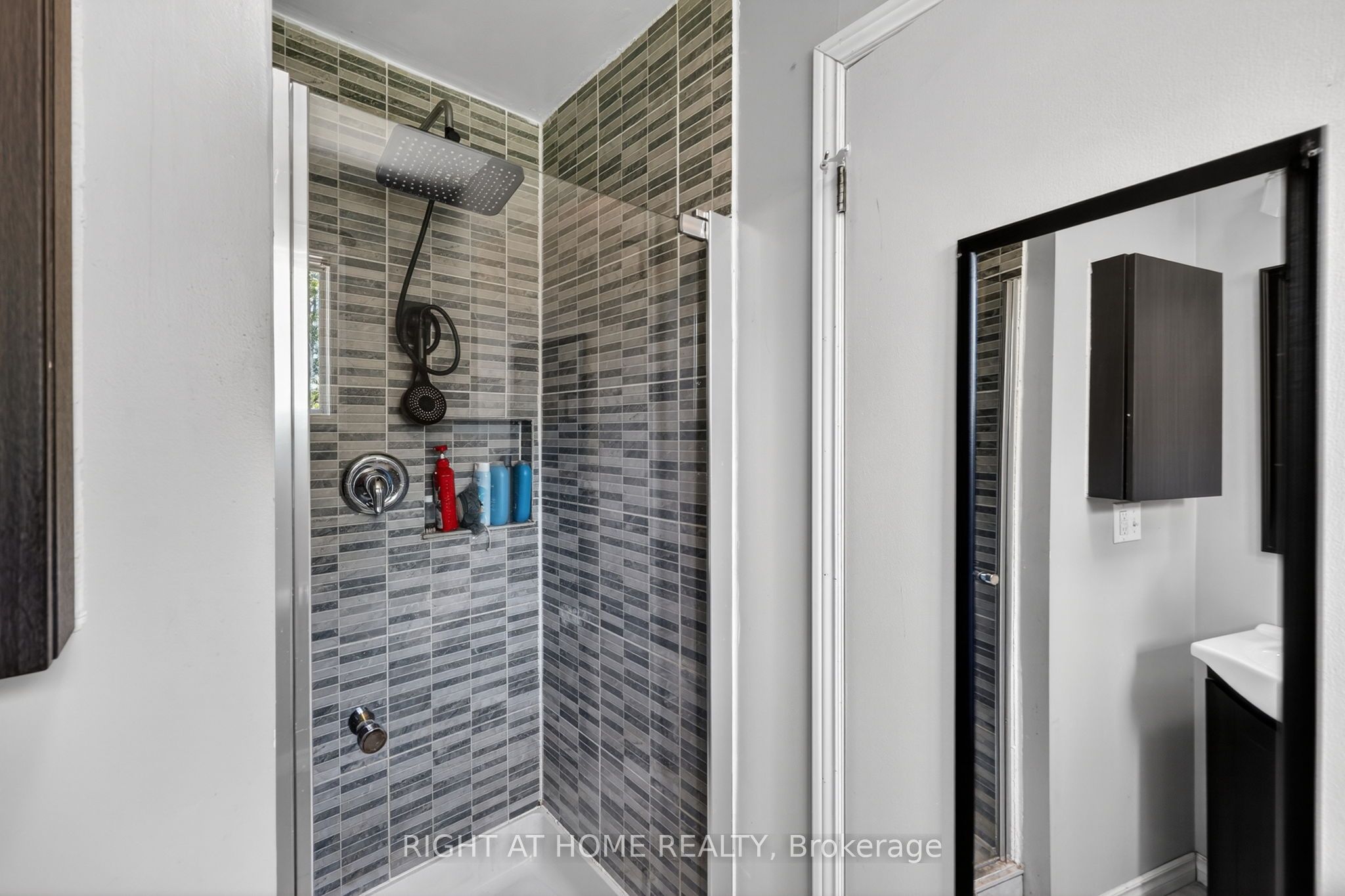 2792 Stephen Drive Property Photo 15