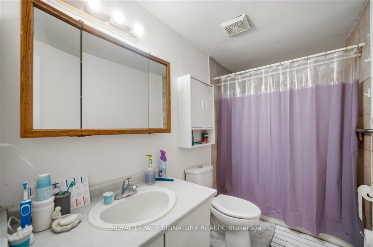 54 Scott Crescent Property Photo 16