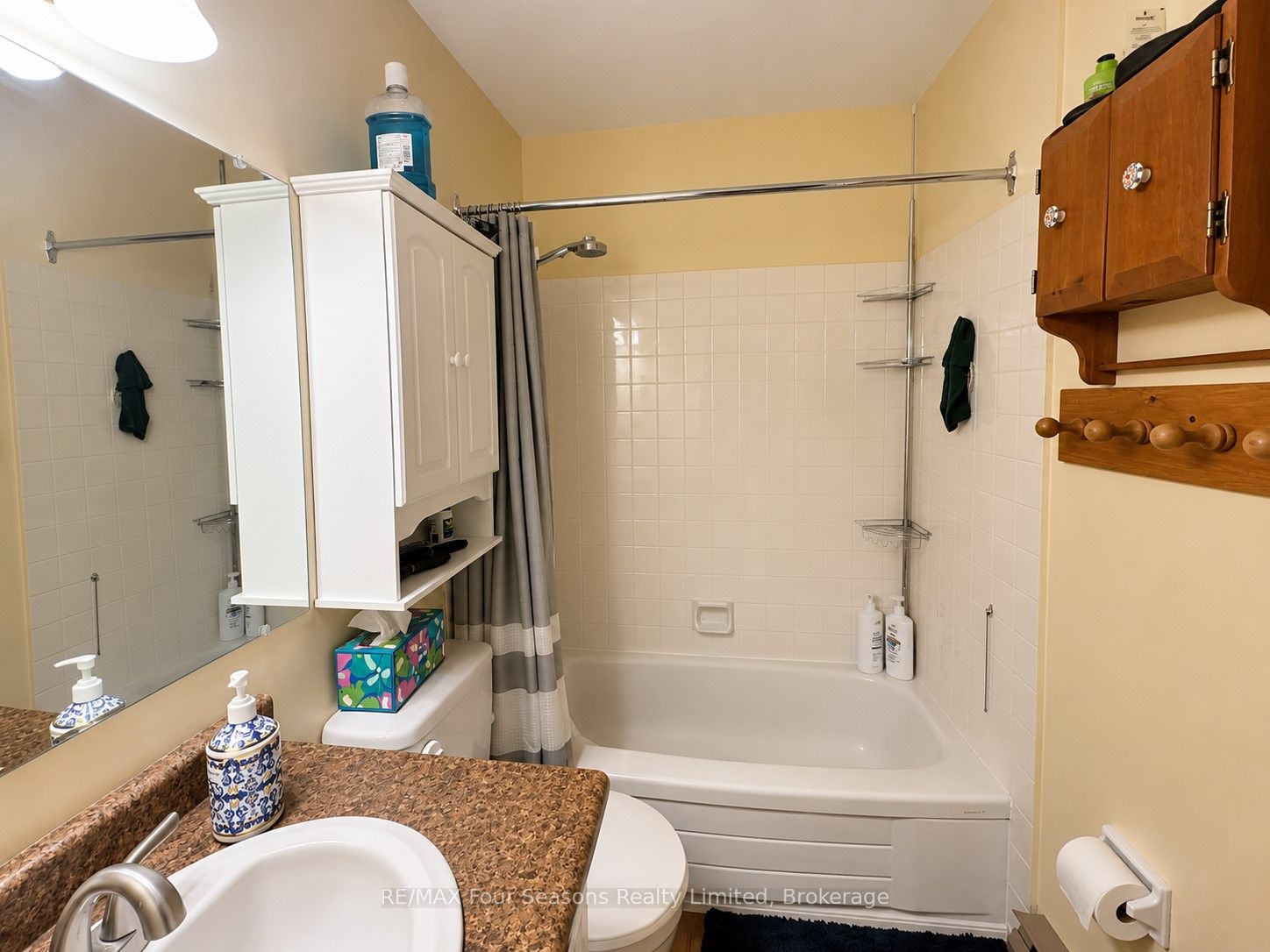 158 Escarpment Crescent Property Photo 23