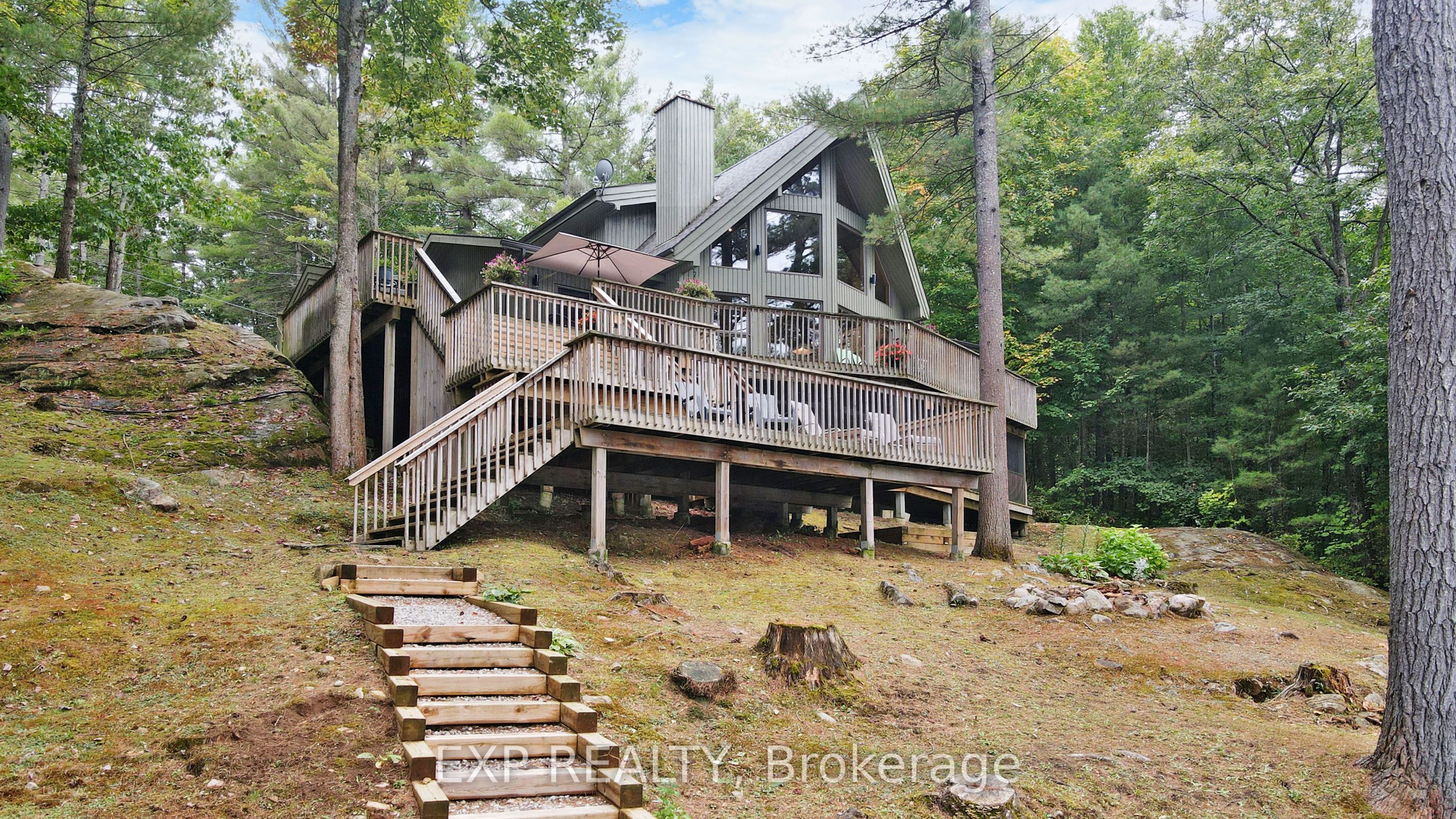 3413 Flat Rapids Lane Property Photo 18