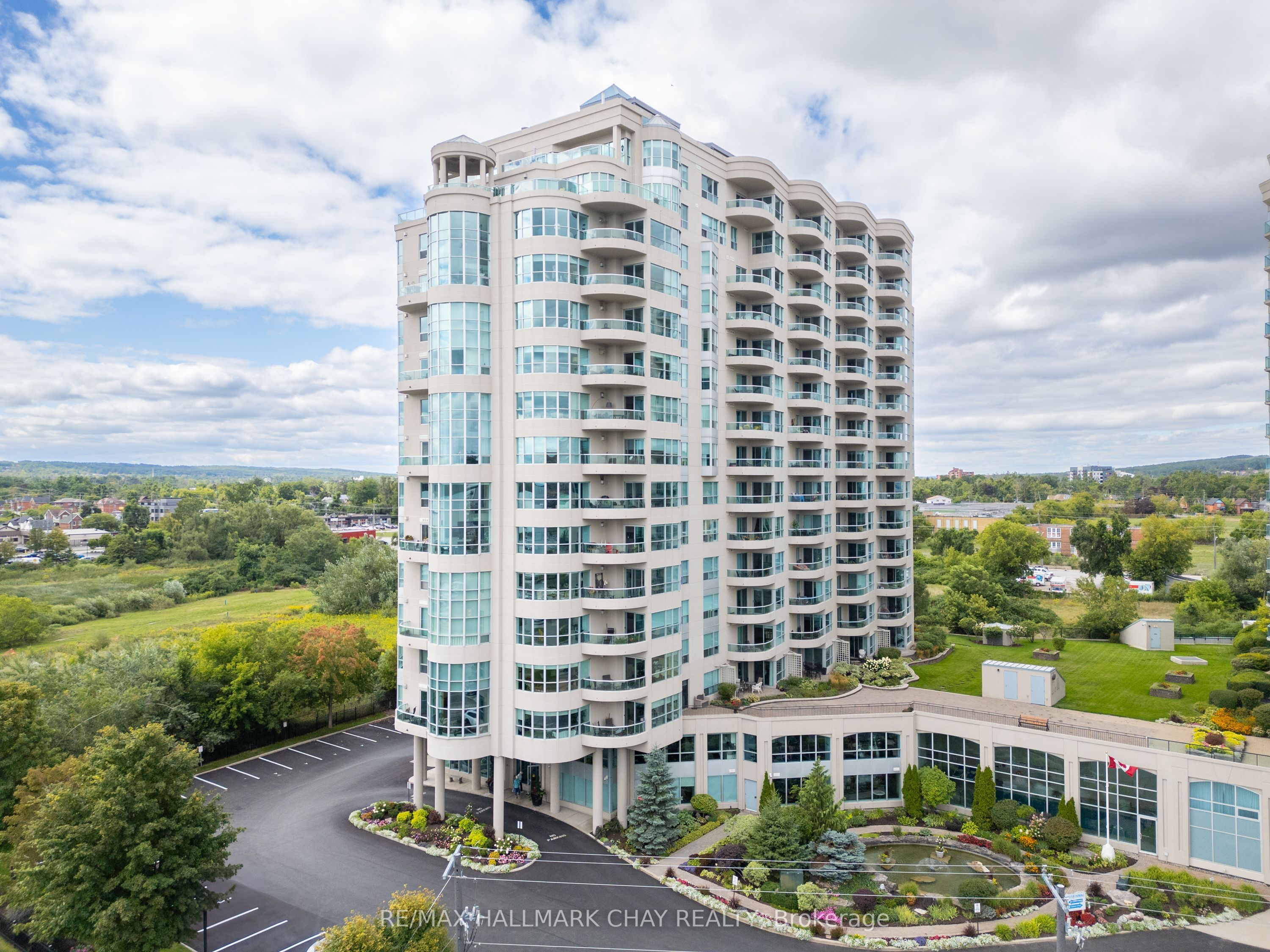2 Toronto Street 310 Property Photo 1
