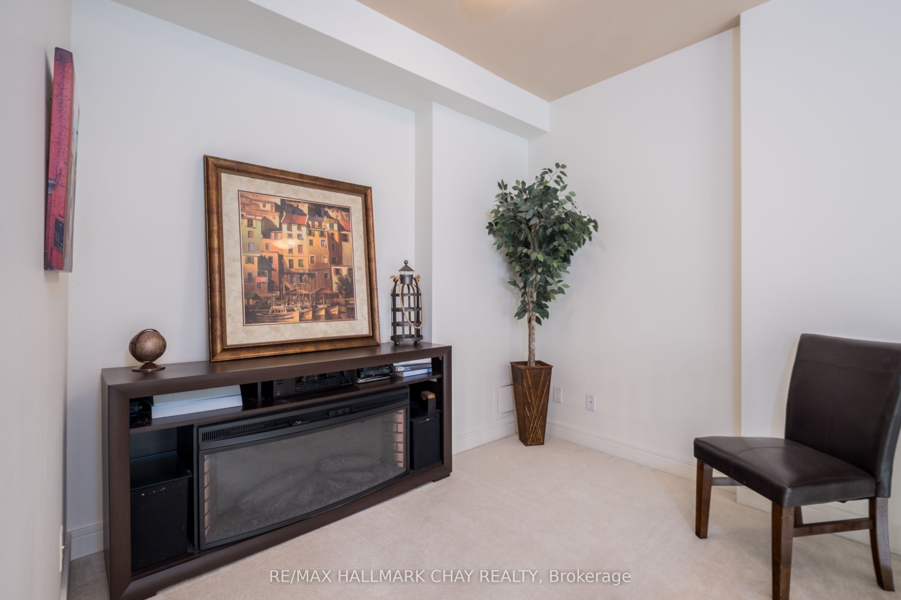 2 Toronto Street 310 Property Photo 14