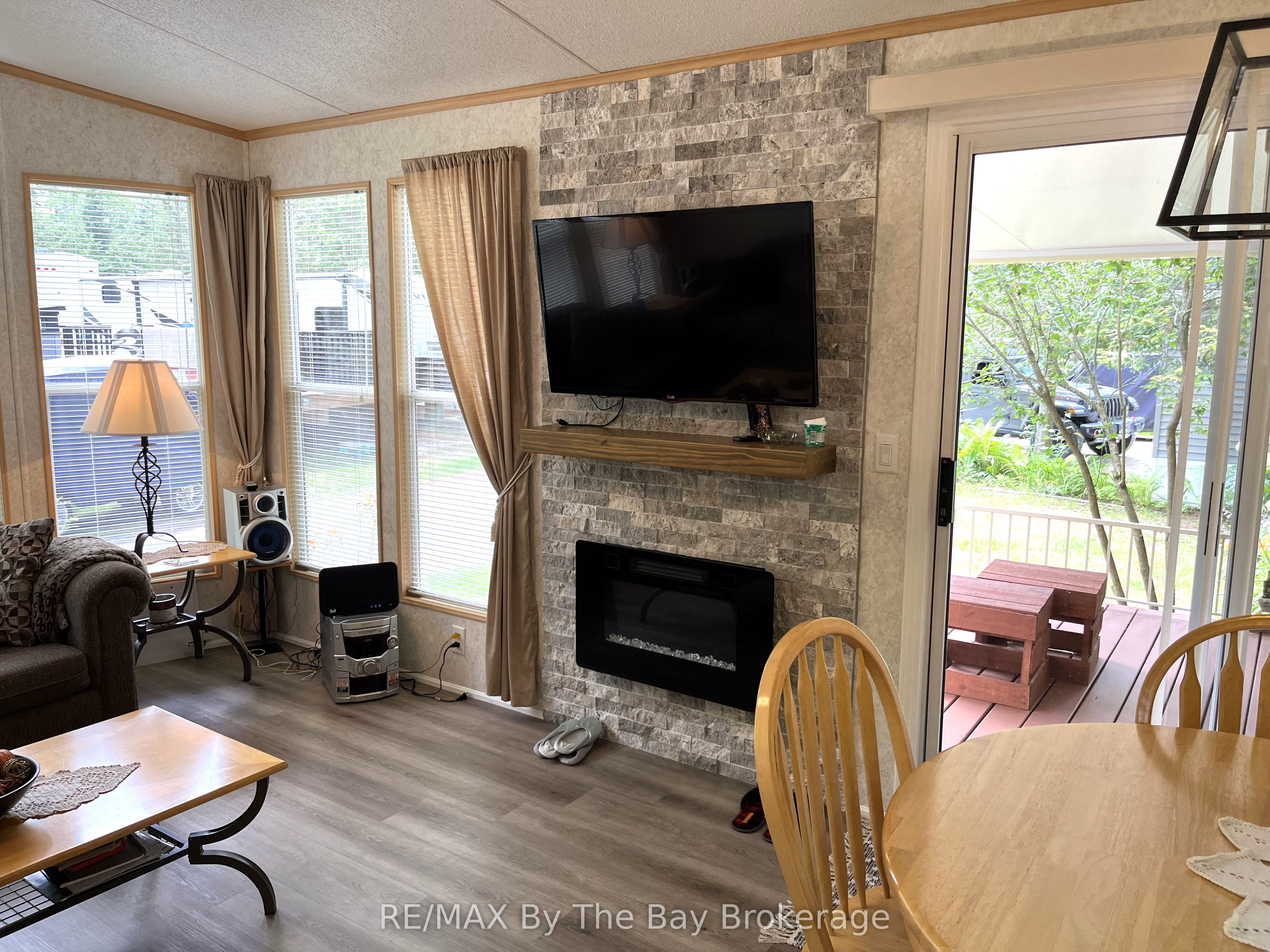 85 Theme Park Drive 247 Property Photo 7