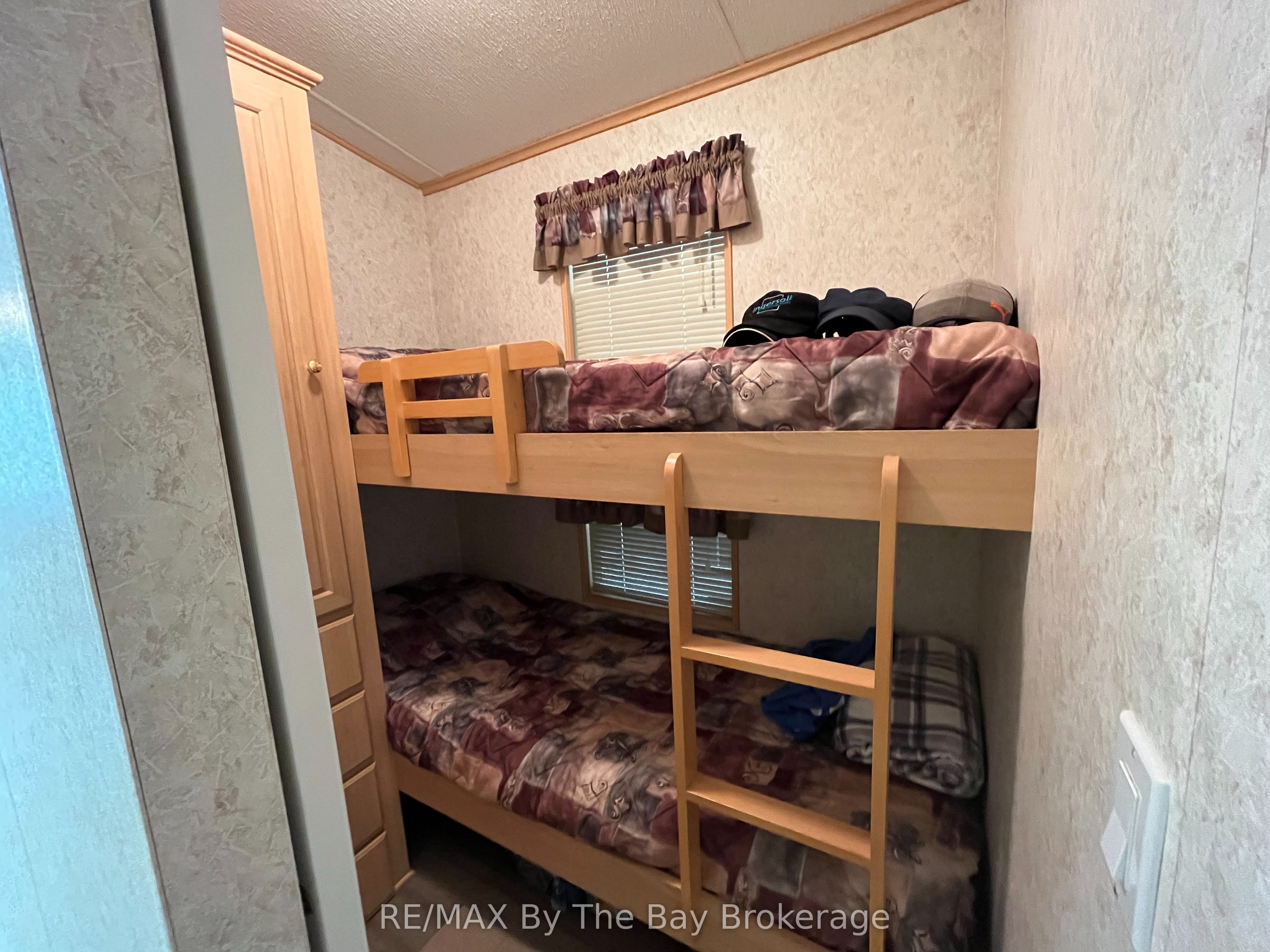 85 Theme Park Drive 247 Property Photo 16