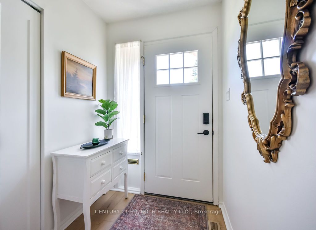 32 Lonsdale Place Property Photo 6