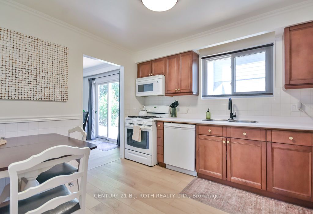32 Lonsdale Place Property Photo 11