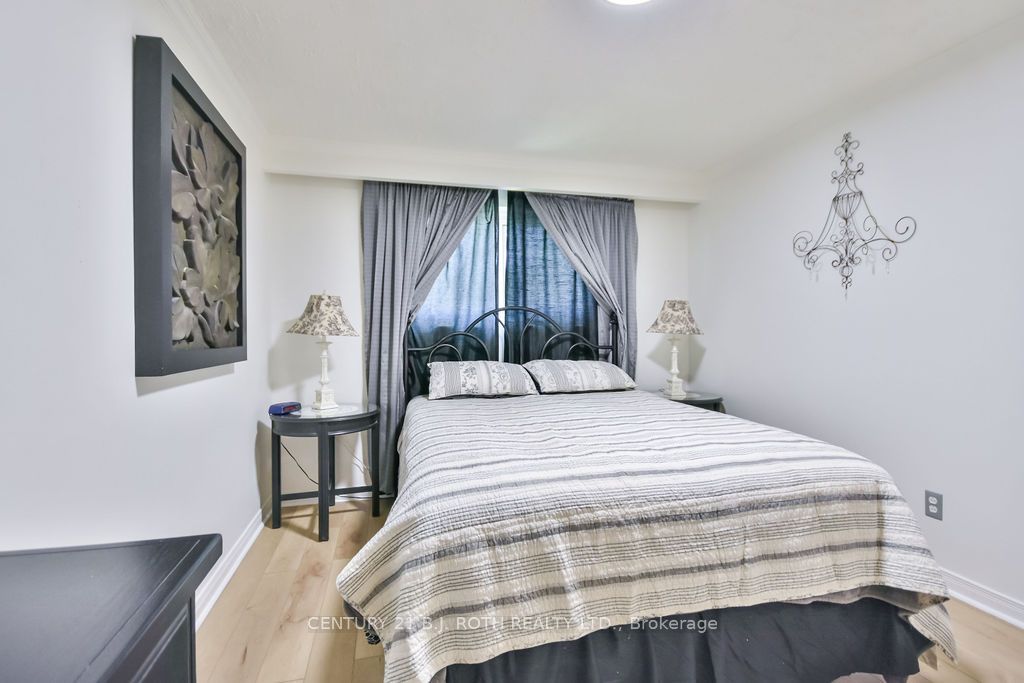 32 Lonsdale Place Property Photo 19