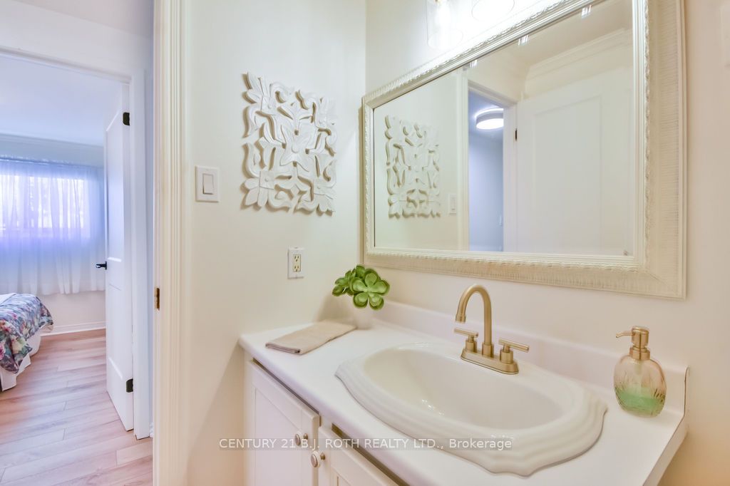 32 Lonsdale Place Property Photo 21