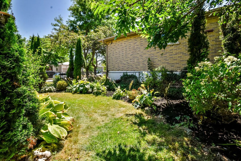 32 Lonsdale Place Property Photo 33