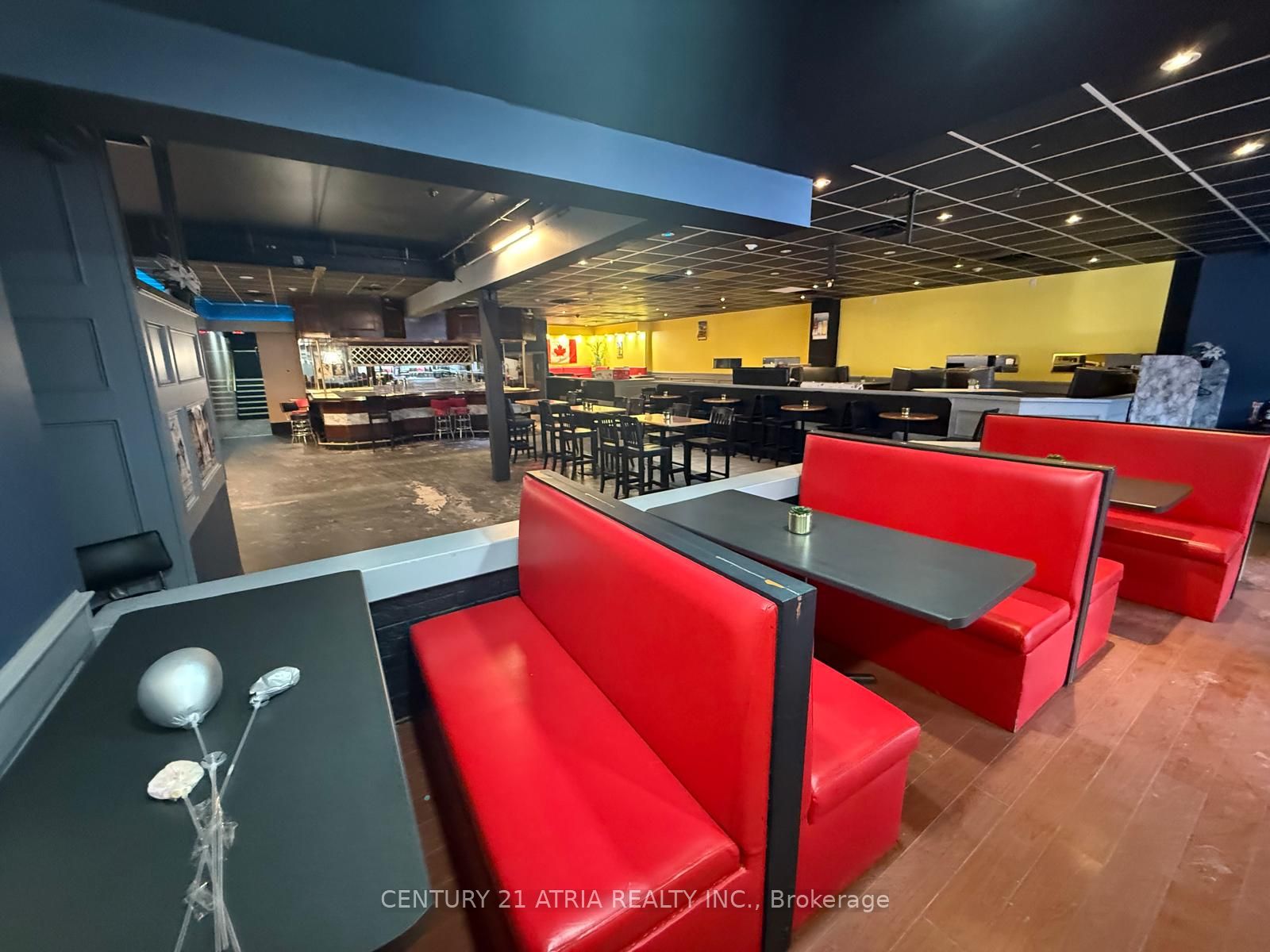 18-22 Dunlop Street W Property Photo 6