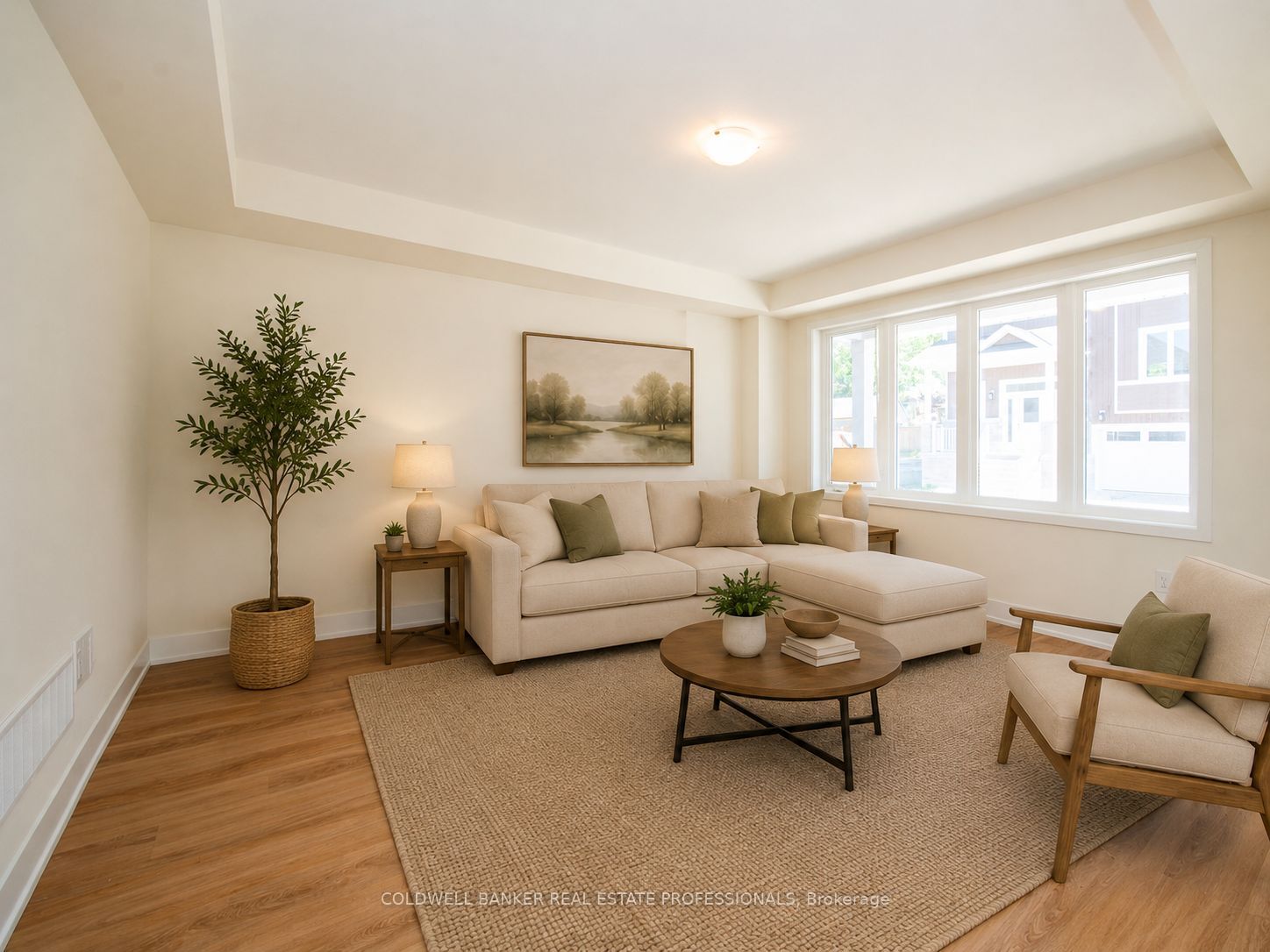 4 Hampton Lane Property Photo 3