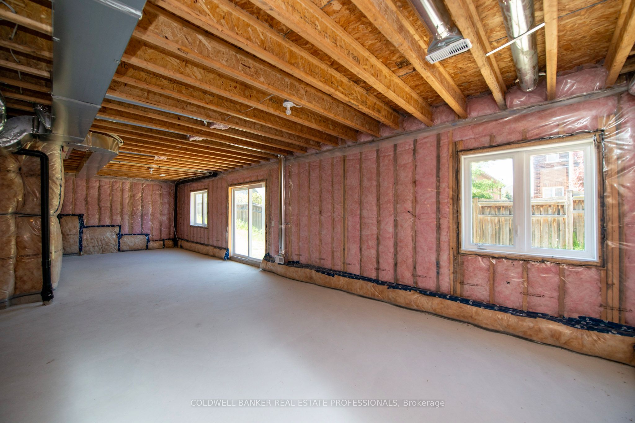4 Hampton Lane Property Photo 22