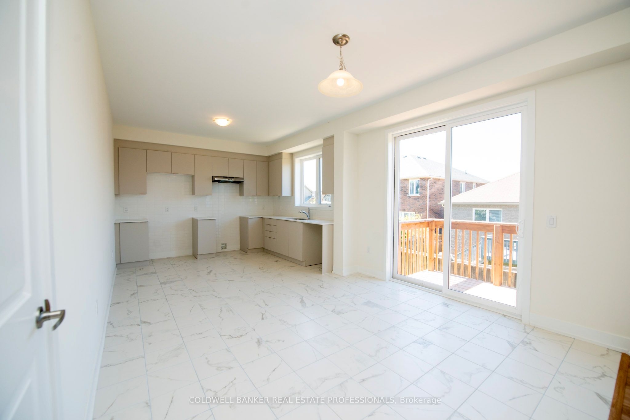 4 Hampton Lane Property Photo 27