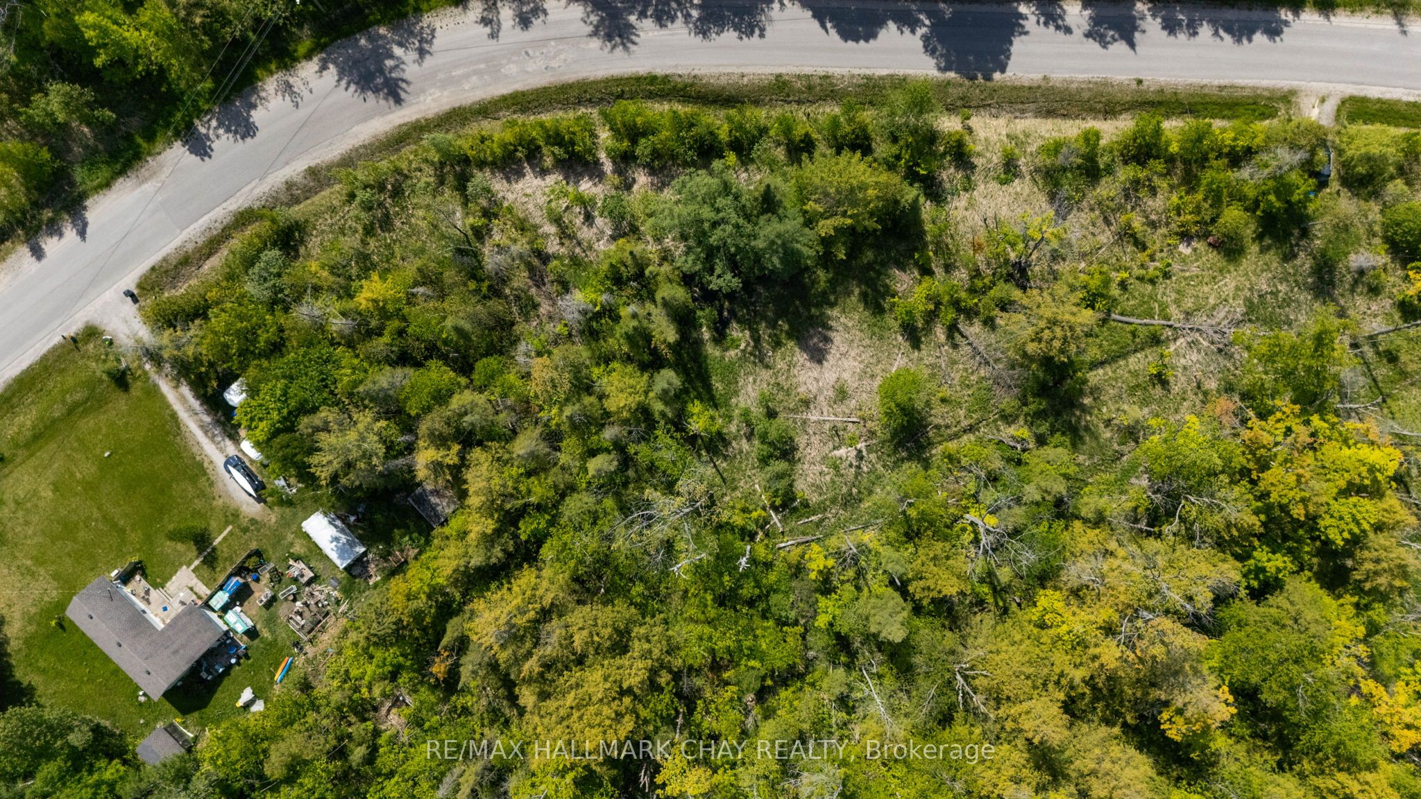 39 Meadows Avenue Property Photo 2