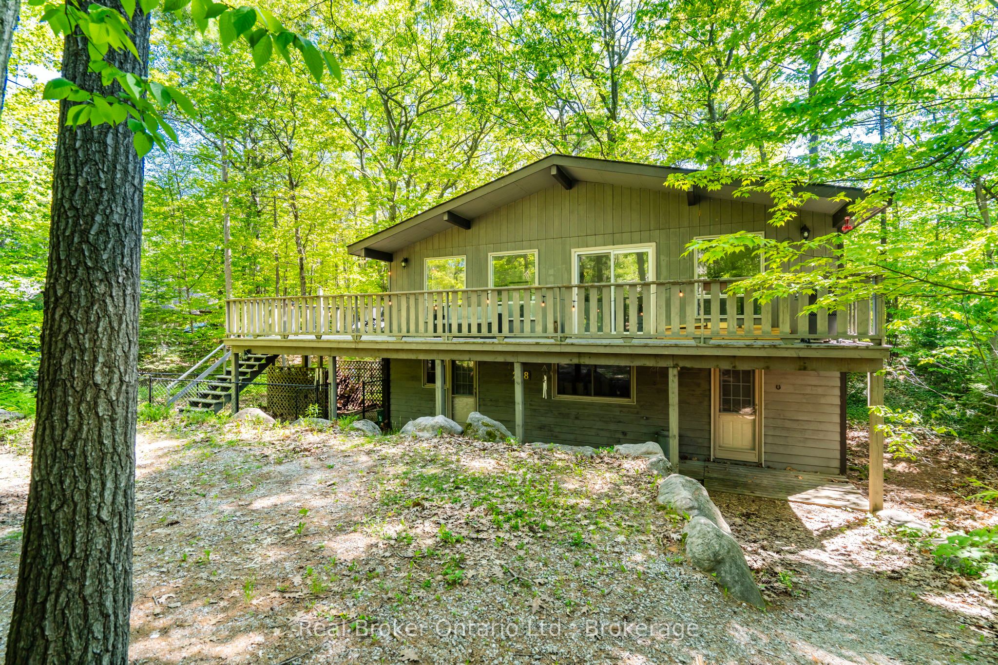 208 Desroches Trail Property Photo 1