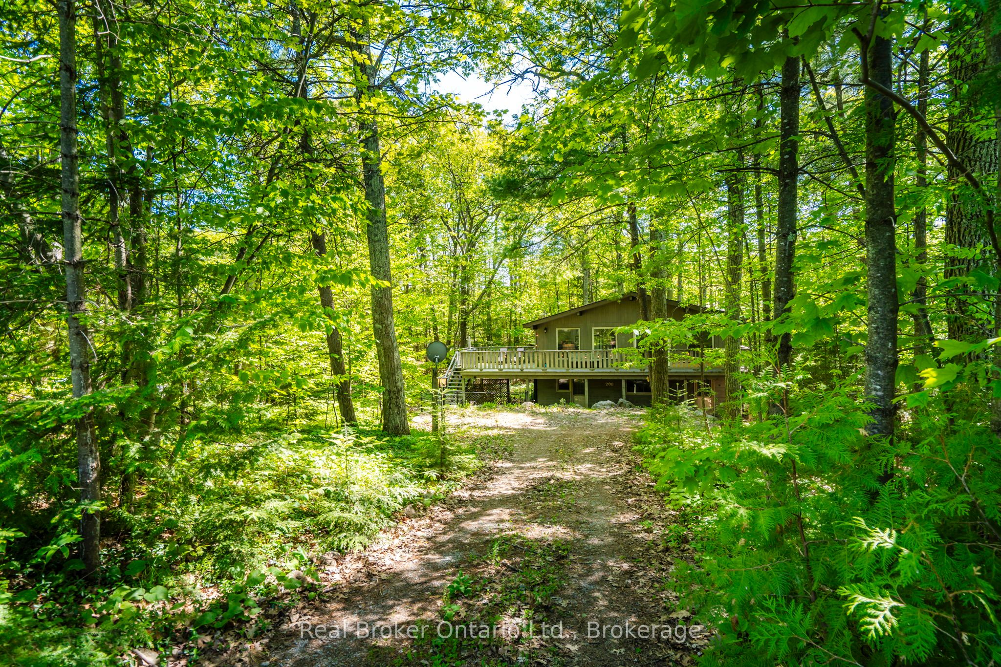 208 Desroches Trail Property Photo 2
