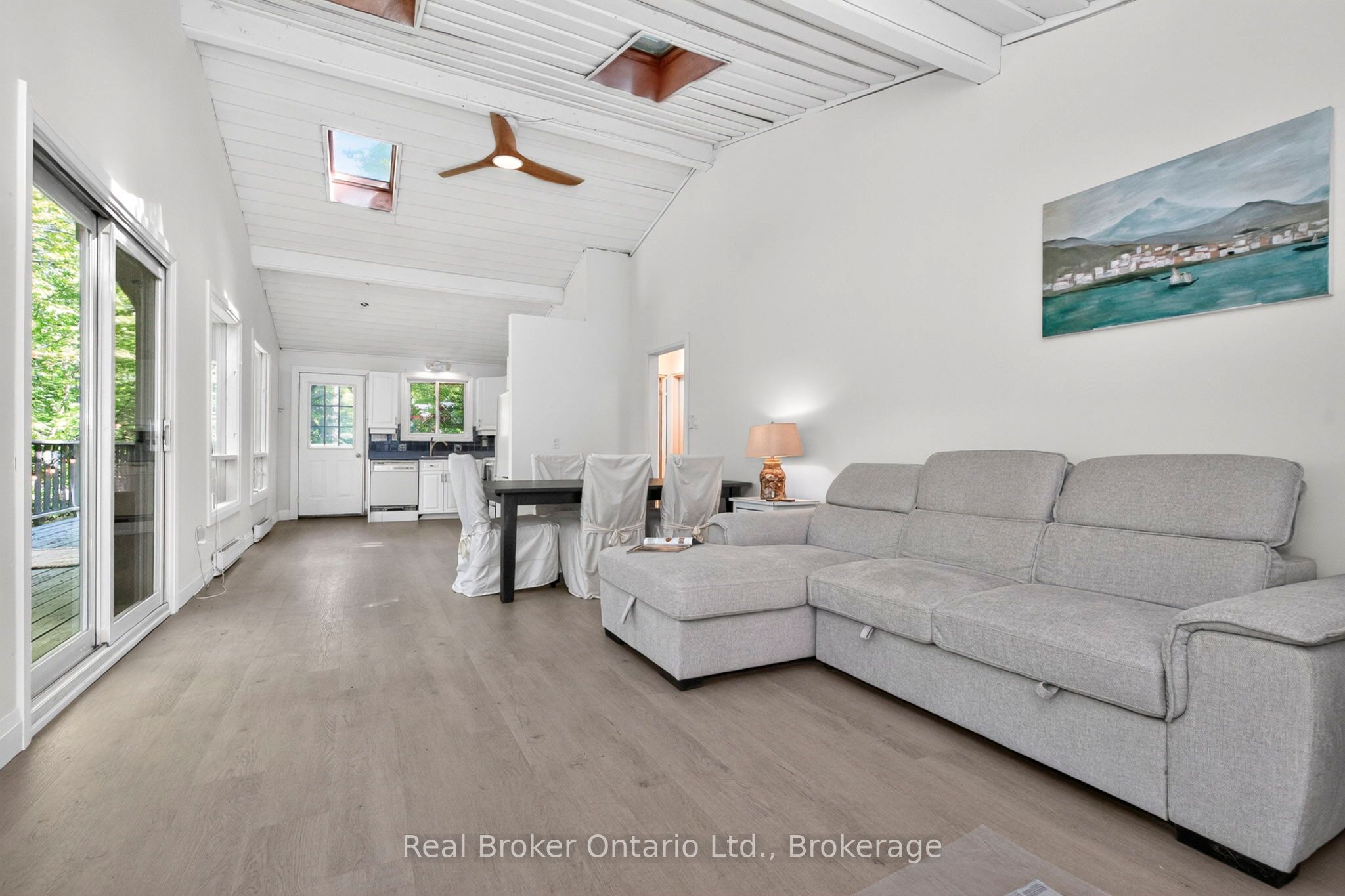 208 Desroches Trail Property Photo 10