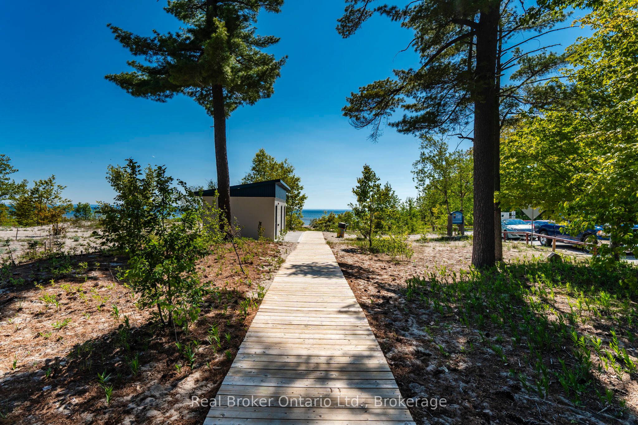 208 Desroches Trail Property Photo 24