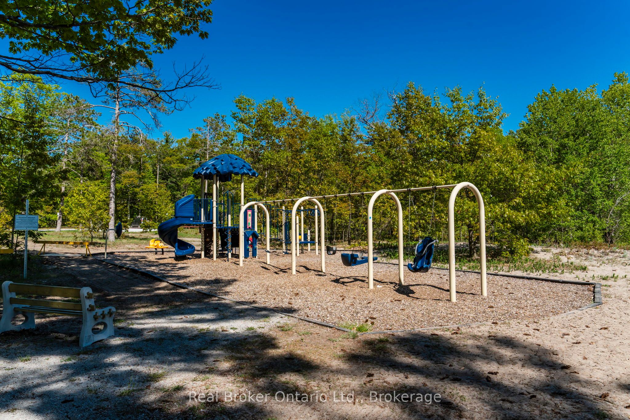 208 Desroches Trail Property Photo 25