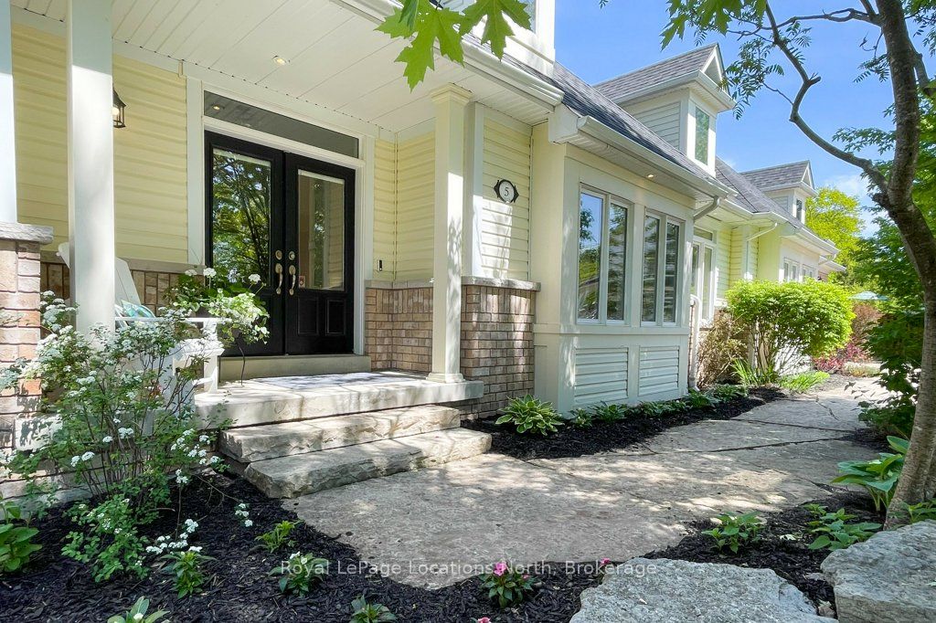 5 Christy Drive Property Photo 6
