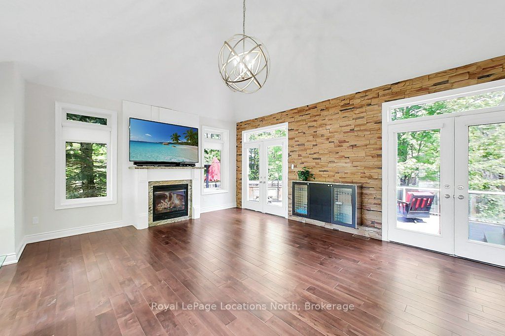 5 Christy Drive Property Photo 13