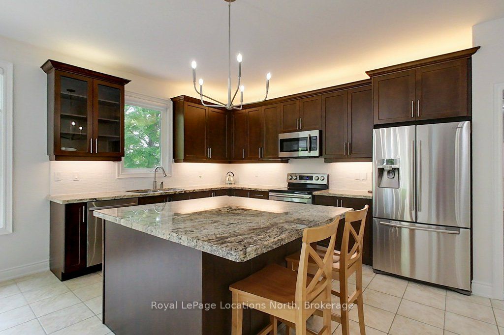 5 Christy Drive Property Photo 16