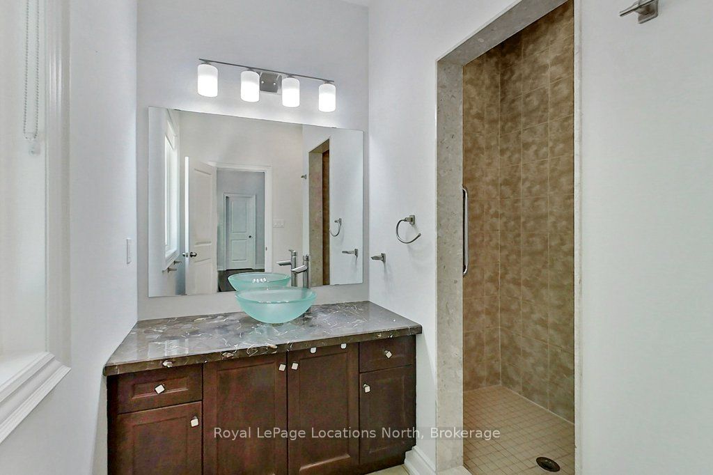 5 Christy Drive Property Photo 19