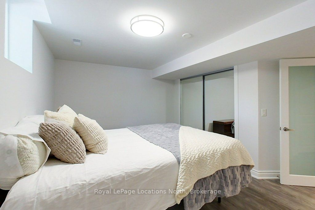 5 Christy Drive Property Photo 32