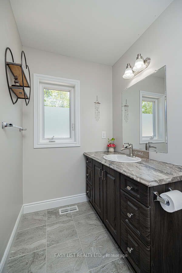 19 Ralph Dalton Boulevard Property Photo 16