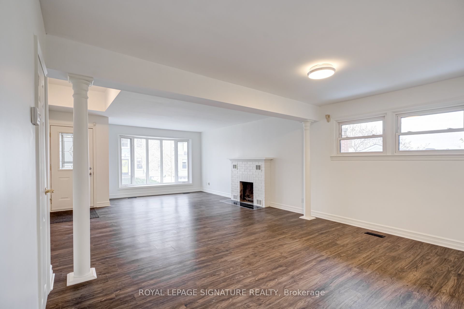 22 Drury Lane Main Property Photo 2