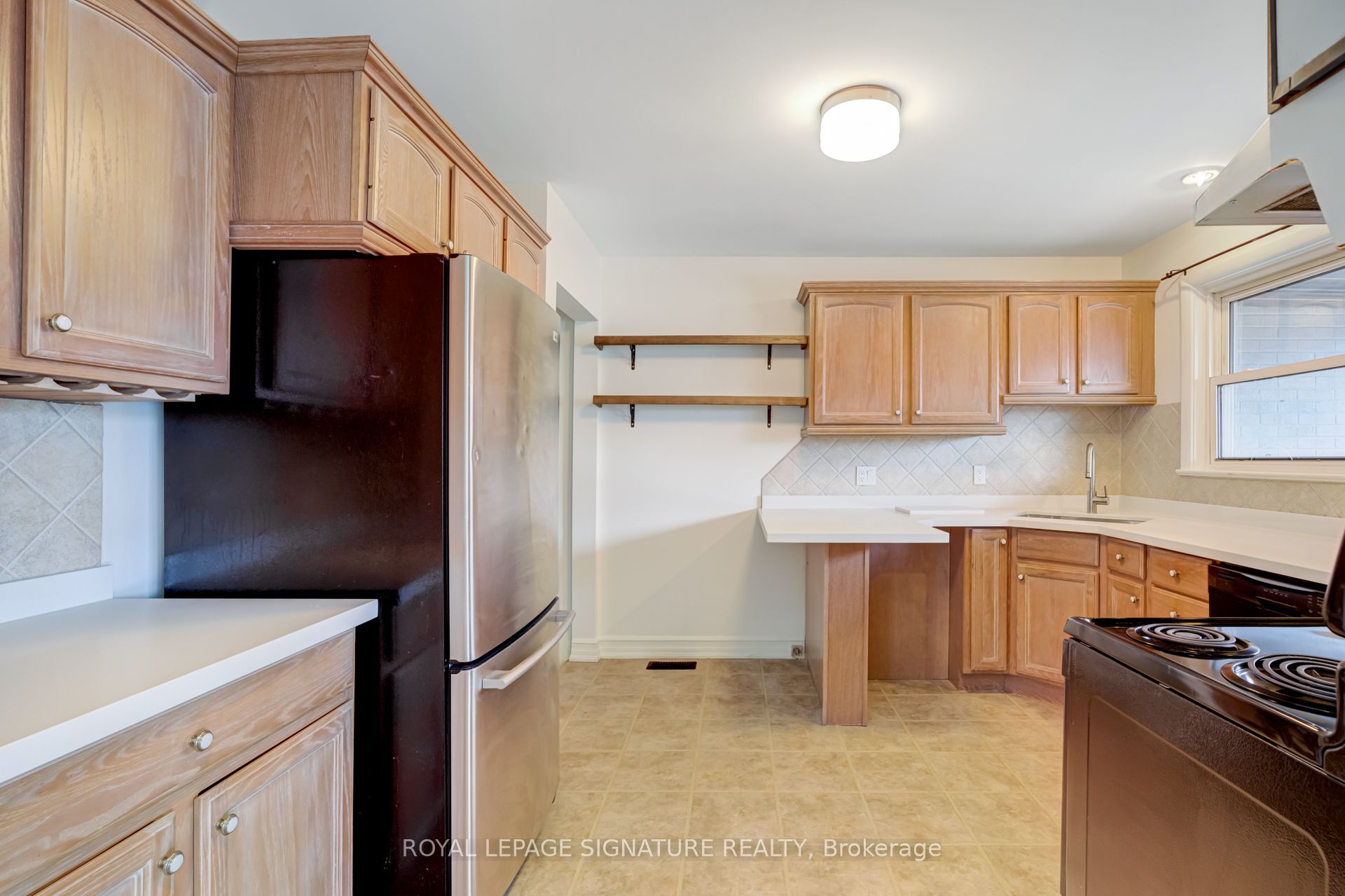 22 Drury Lane Main Property Photo 5