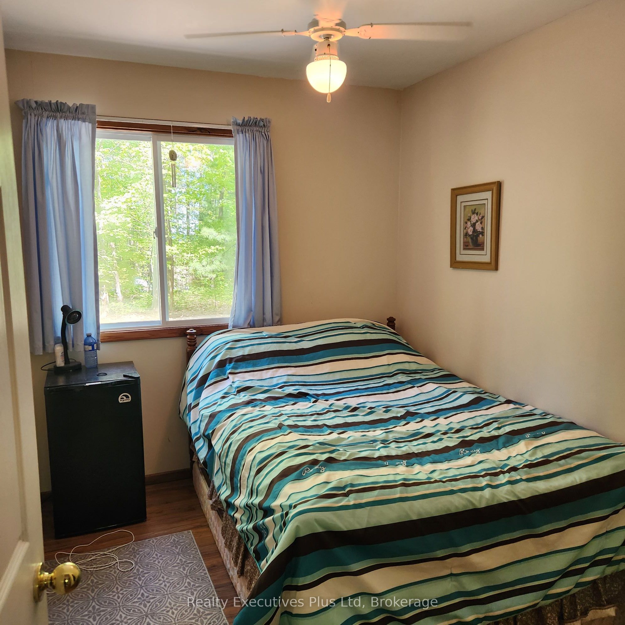 12 Waagosh Miikans Lane Property Photo 13