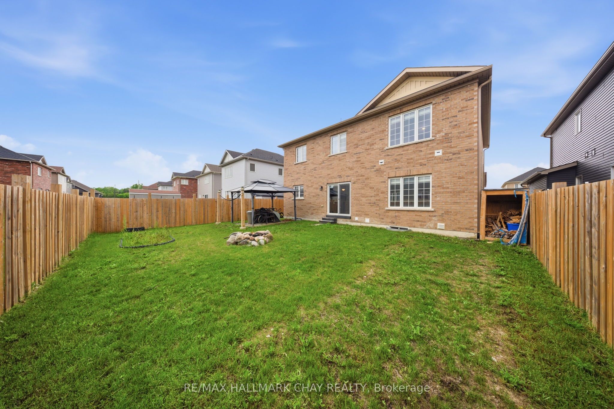 215 Breton Street Property Photo 43
